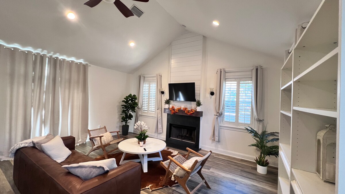 Living room with smart TV and streaming setup